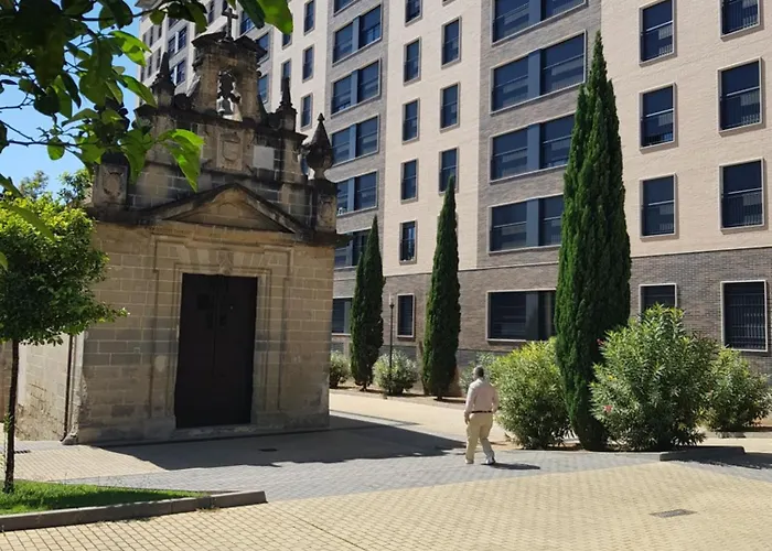 Kiana Mirador Sherry, Parking Gratis